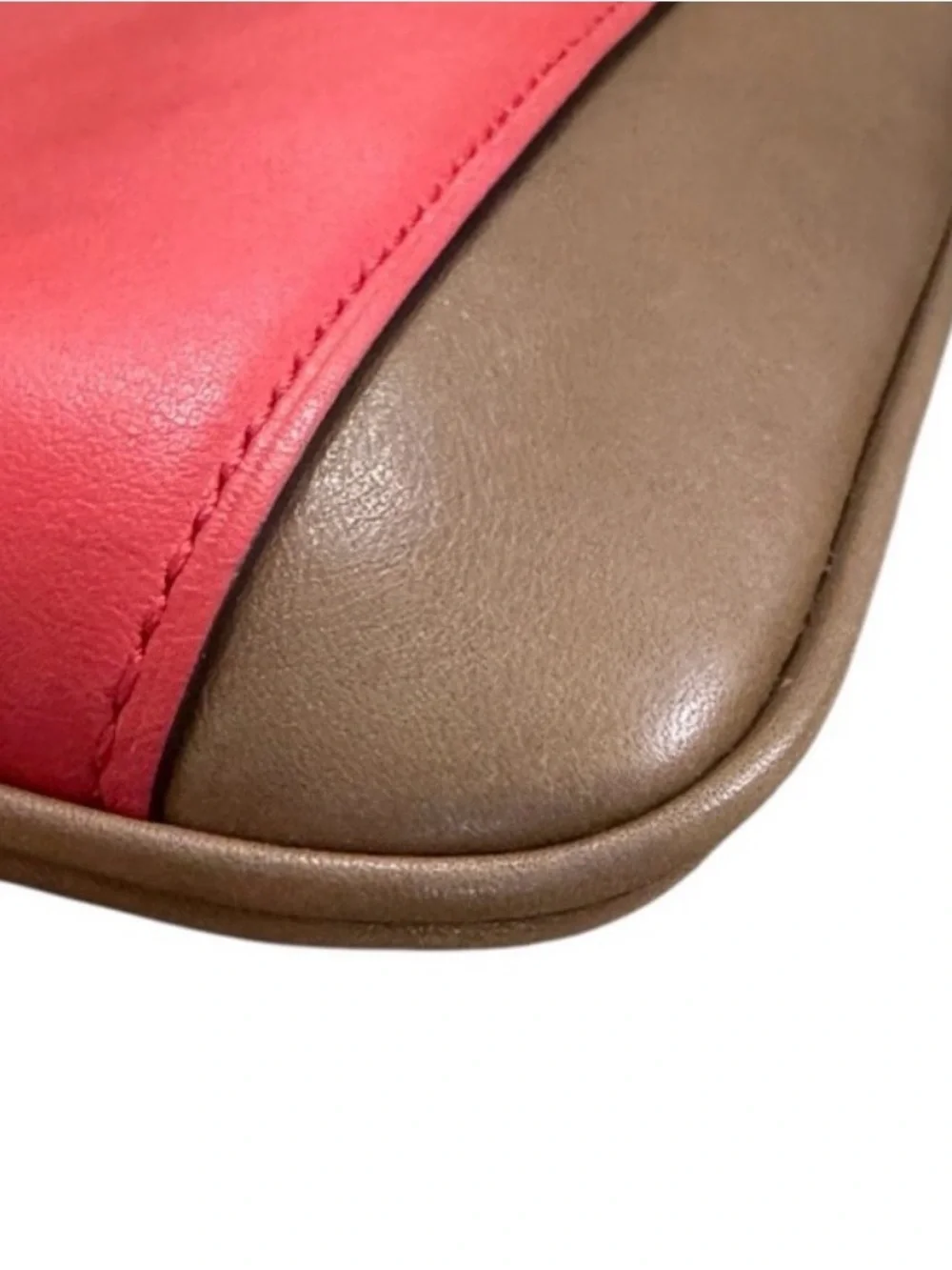 Coach Color Block east west swing back Crossbody - Picture 8 of 9